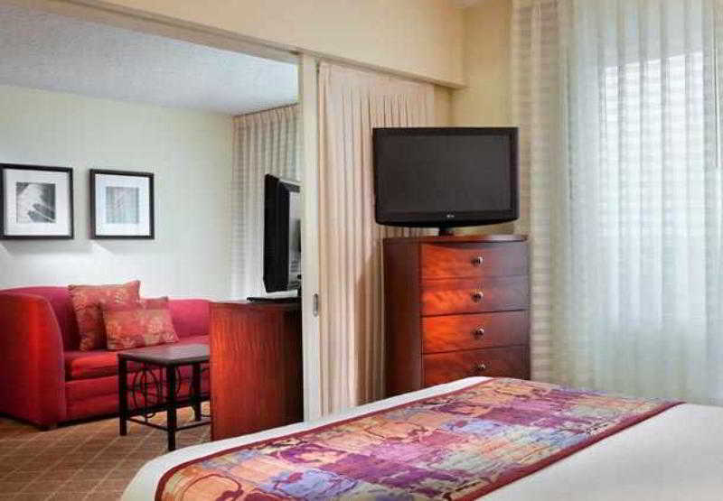 Sonesta Es Suites Dallas Central Expressway المظهر الخارجي الصورة